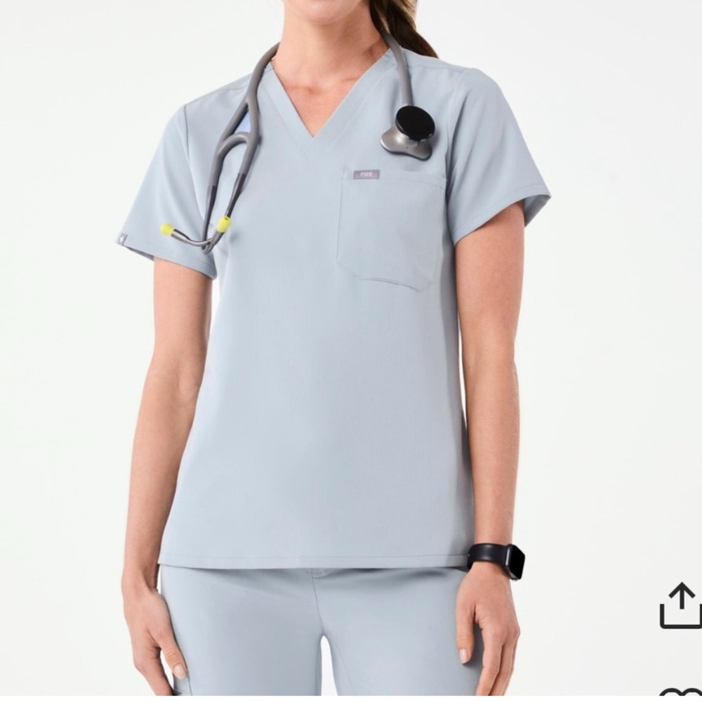 FIGS Caterina one pocket Scrub Top in Dusty Blue